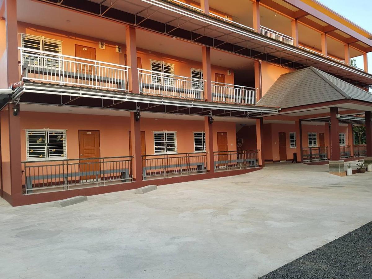 Apartmán ก่อน-ใดใด อพาร์ทเม้นท์ Nong Ki Exteriér fotografie